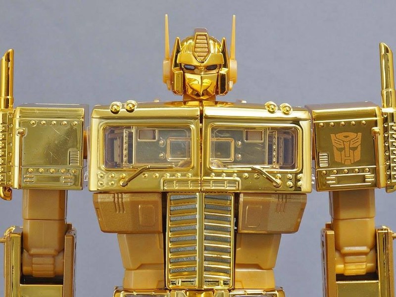 Golden Lagoon MP 10 Convoy New In Hand Images Of Masterpiece Redeco 04 (4 of 27)